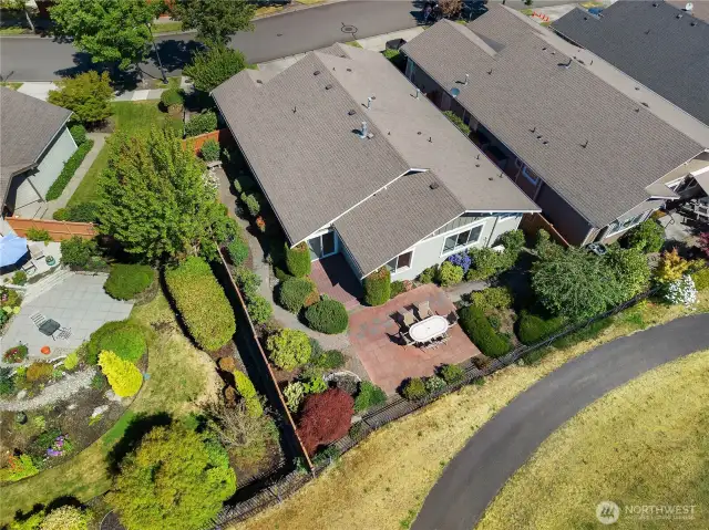Large patio overlooking the golf course.