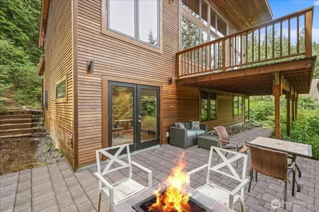 Large outdoor space perfect for entertaining