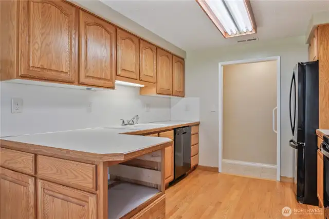 Kitchen and Bar