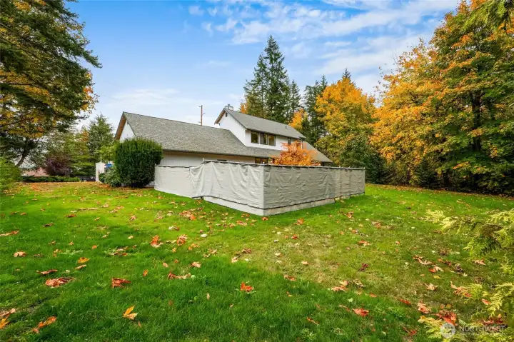 Large Enclosure for Fur-Friends, Garden, Etc?~