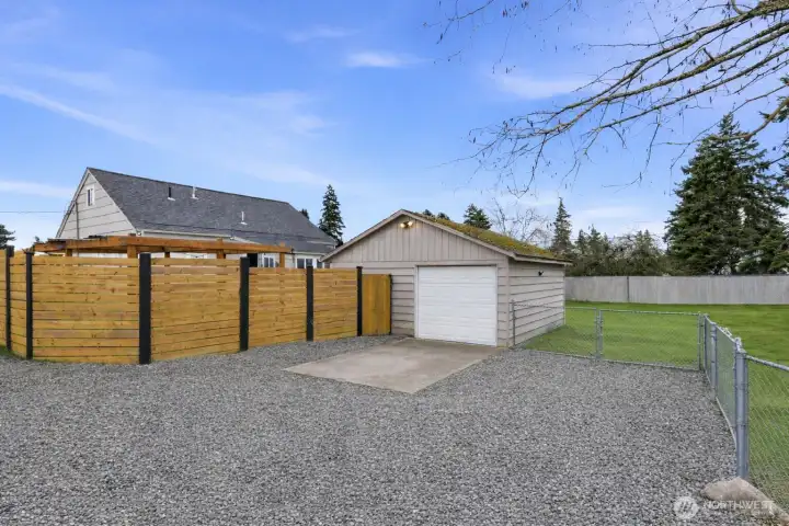 Detached Garage & Access to side yard. ADU/DADU?