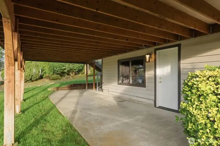 Patio under deck