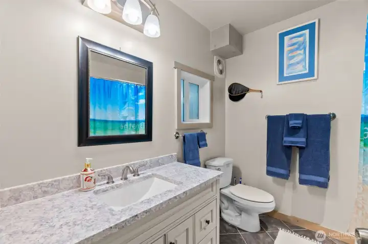 Main floor full bathroom.