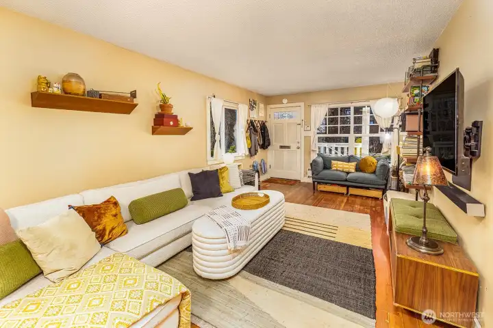 Main Floor, Unit #2