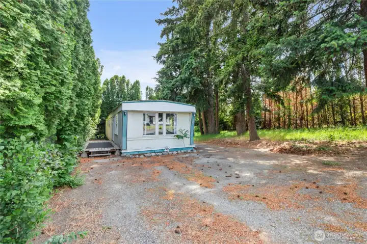 Welcome to 3020 Airway St SE. Welcome to 3020 Airway St SE.