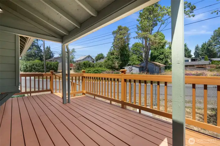 Spacious Front Patio perfect for that AM Coffee!