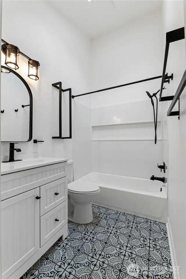 Main full bath