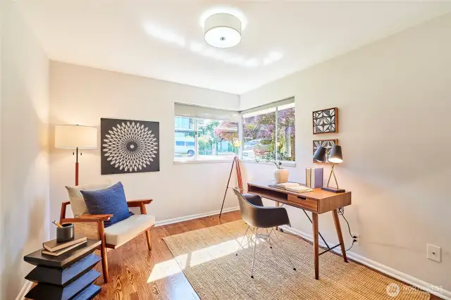 Study/office or third bedroom on main.