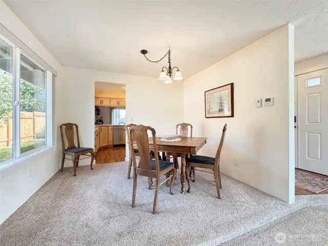 Formal Dining
