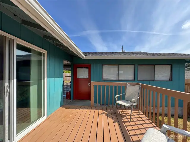 Deck off Primary