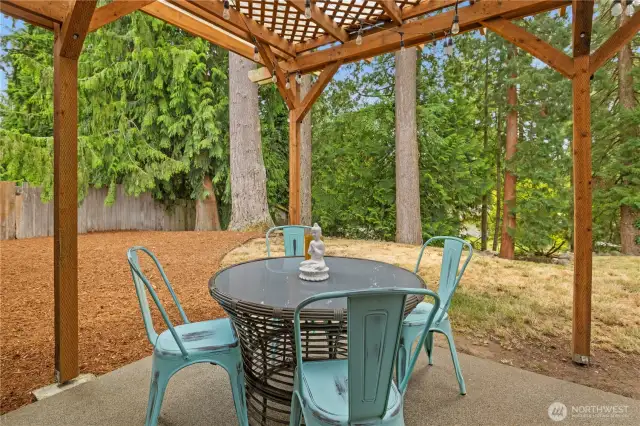 Covered outdoor dining
