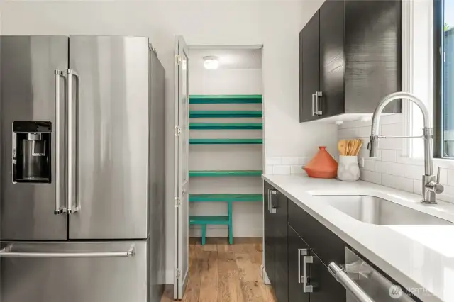 walk-in pantry
