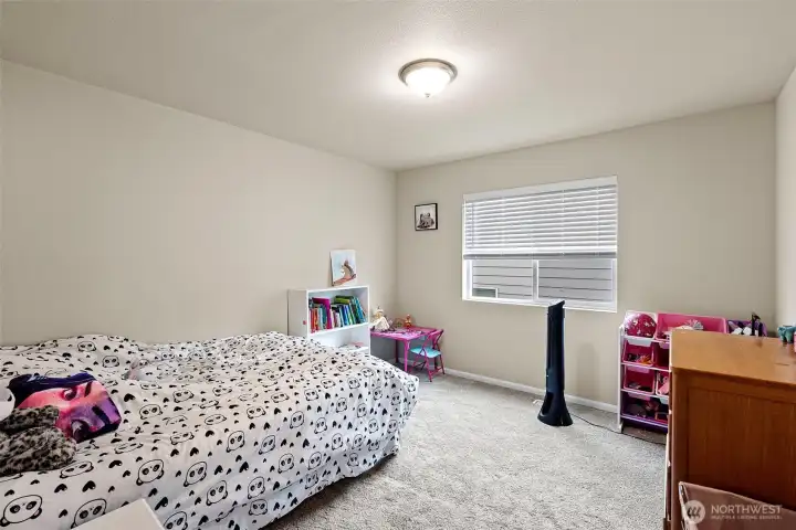 Guest bed 3