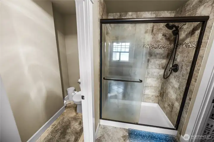 Primary shower