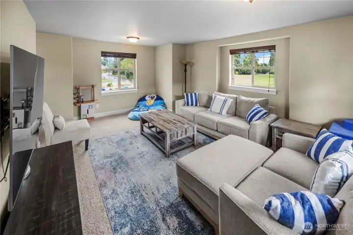 Great space!! Bonus room upstairs