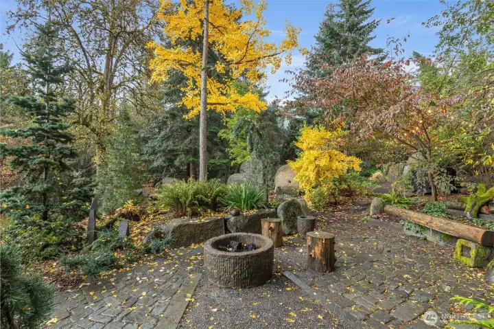 year round area to gather, meditate,share.