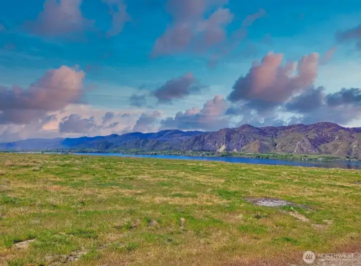 40 acres of level and gently sloping terrain