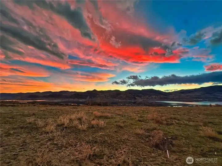Sunset views towards the City of Oroville and Lake Osoyoos