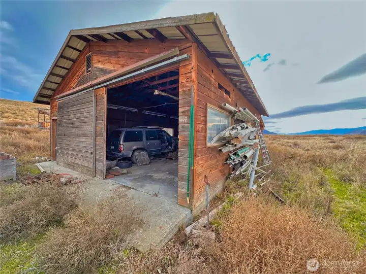 1,008 square feet with concrete flooring