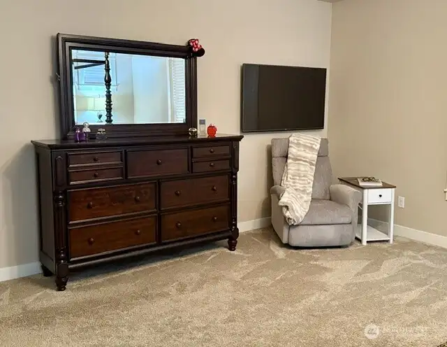 The other side of the primary bedroom.