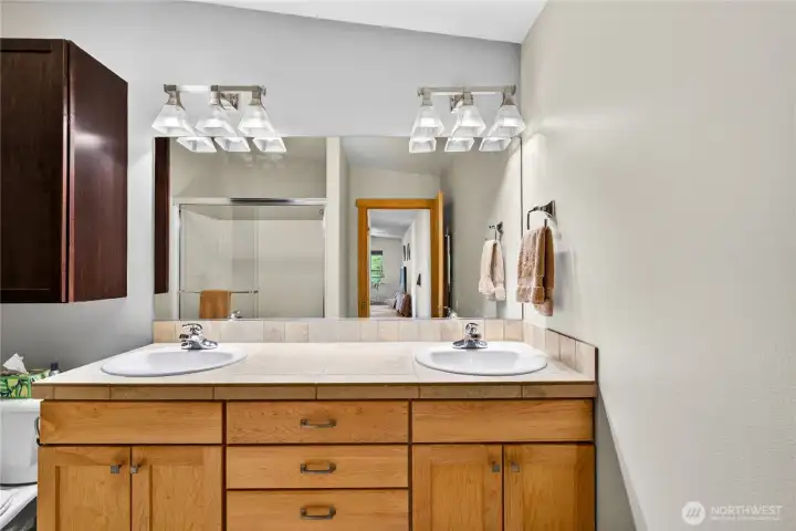 Owner's suite double vanity bathroom.