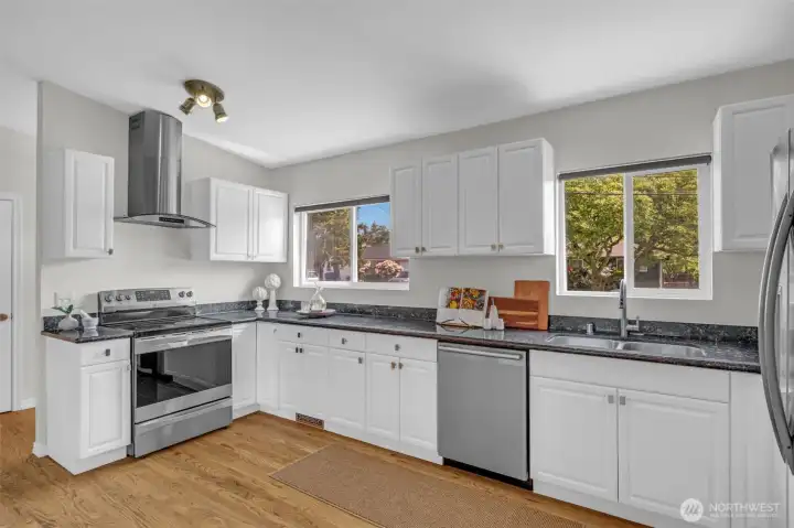 Love the big windows! Ample storage space!