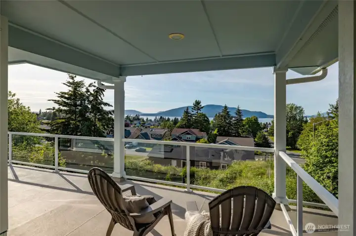 Enjoy the evening sunsets in the covered area off the primary bedroom. Enjoy the evening sunsets in the covered area off the primary bedroom.