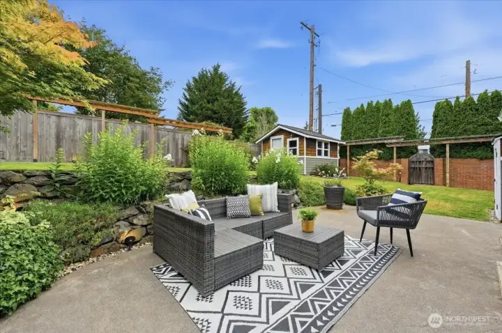 Private Back Yard has Room for Outdoor Seating