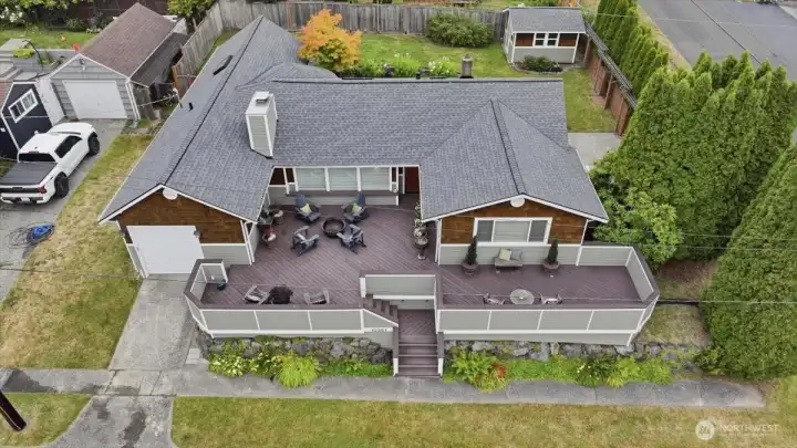 Beautiful New Roof has a Limited Lifetime Warranty that can be transferred to a New Owner