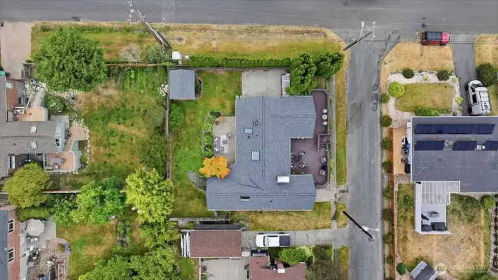 Large Lot is 8,550 square feet