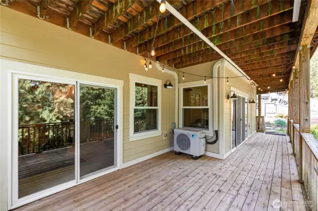 Lower Deck