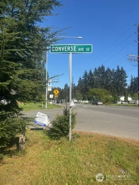 Corner of Sedgwick Road and Converse with over 1900 cars passing by in peak hours