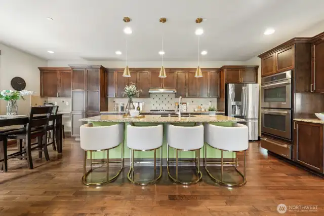 Chef's kitchen