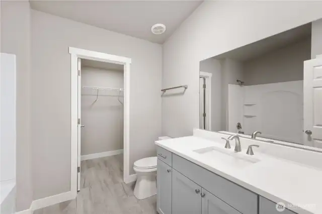 Primary ensuite bathroom