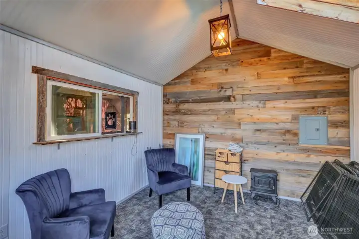 A backyard gem! Flexible space that is ready for your ideas.