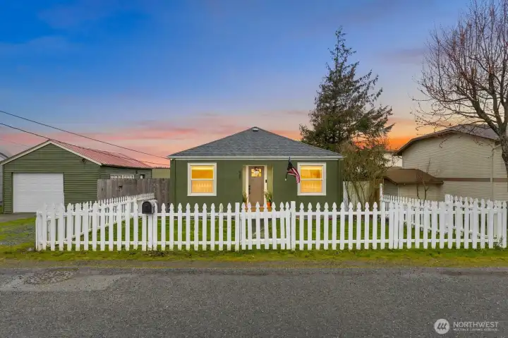 This home is the classic American dream come true - a beautiful home and a white picket fence!