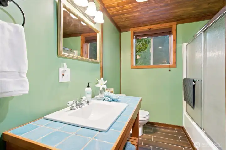 Lower level Full Bathroom Lower level Full Bathroom