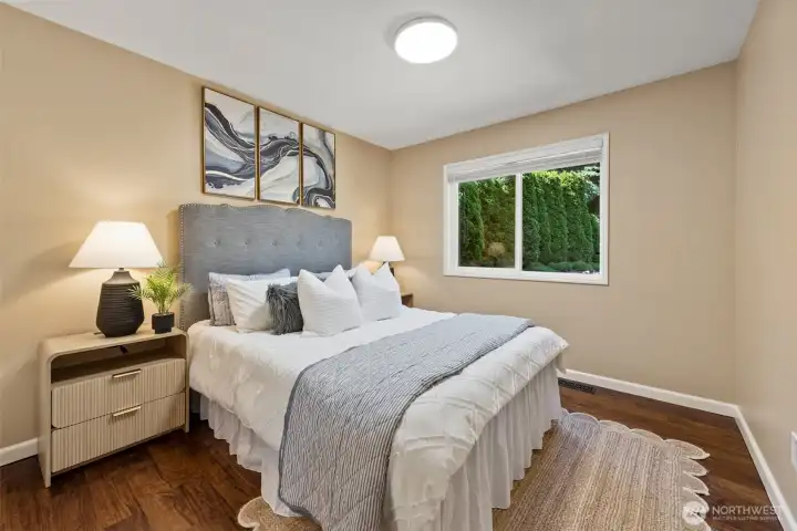 2nd bedroom