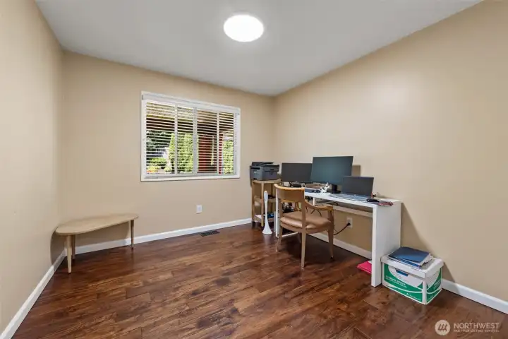 3rd bedroom overlooking to resort-style covered deck
