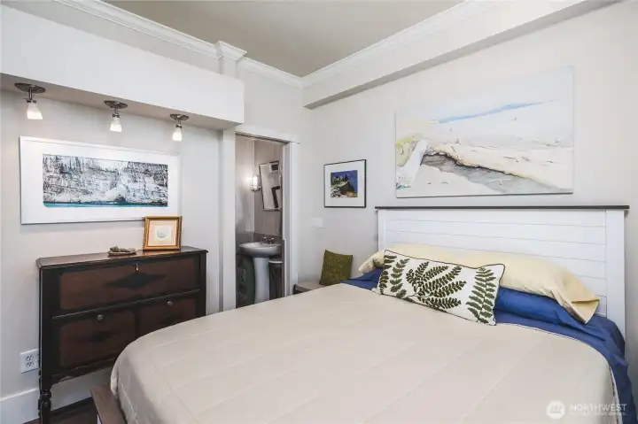 2nd Bedroom 2nd Bedroom