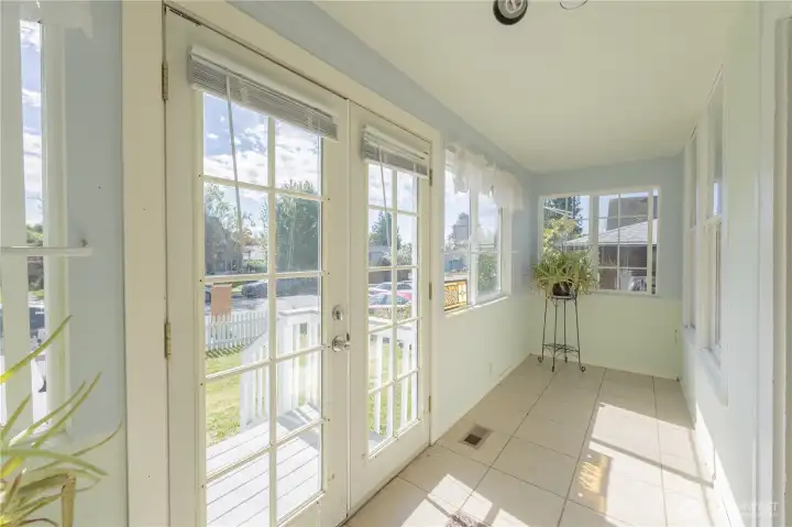 Sun Room Entry Sun Room Entry