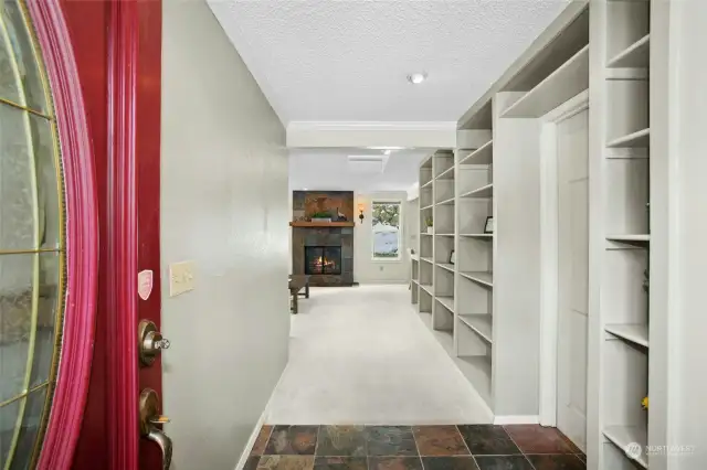 Foyer/entryway