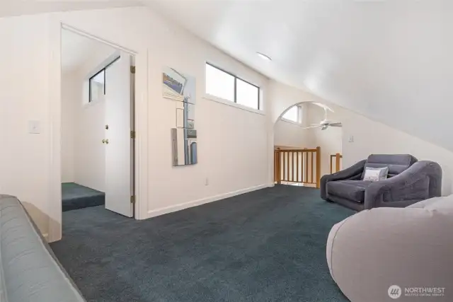 Spacious loft area