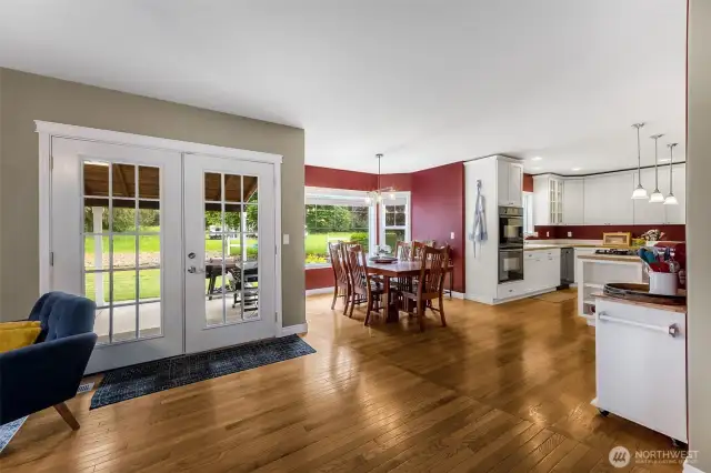 Dining room and French doors to back patio
