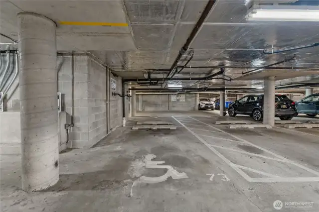 Secure garage with your own parking space and bike rack—city living made easy and stress-free.