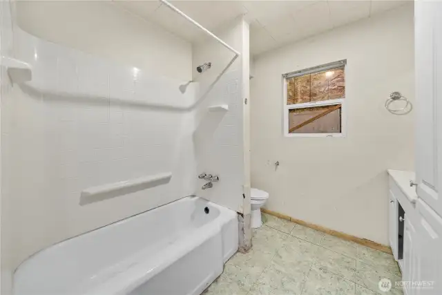 Main floor guest bath