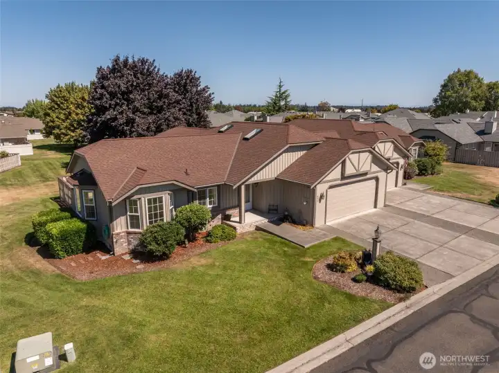 Welcome Home to Carefree Living in Downtown Sequim
