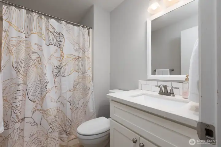 Primary/ Master Bath