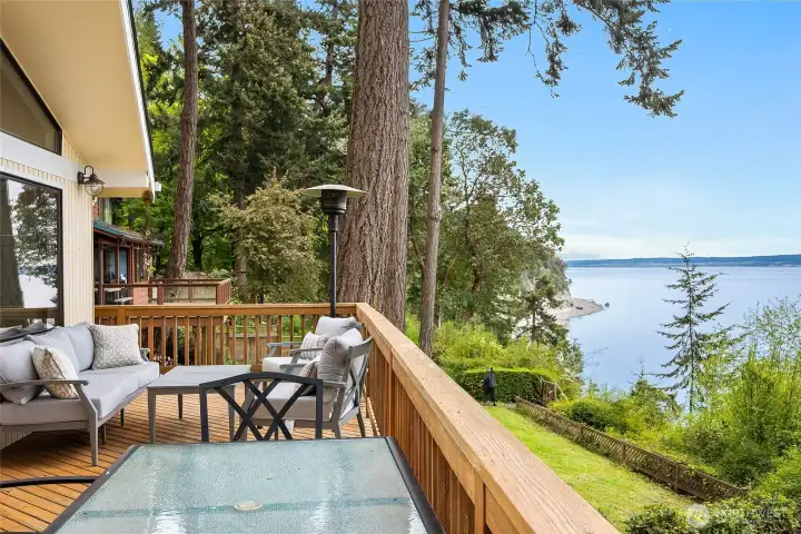 Deck has been fully restained