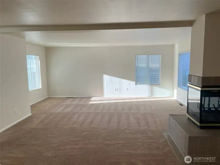 Living room vacant